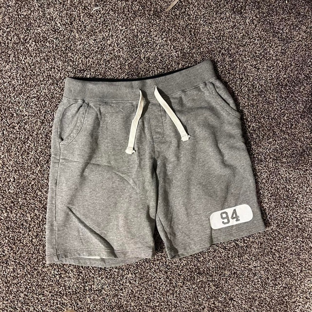 Old Navy Men's Grey Shorts